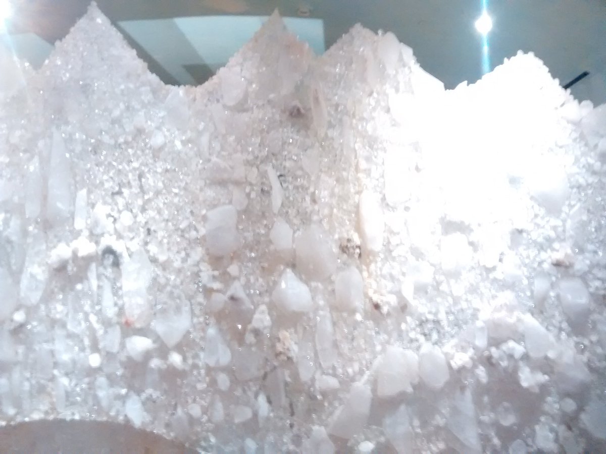 FallOfModernism's tweet image. Relaxing fountain in the spa @HotelSantaFe this is #howtosantafe on a chilly winter day