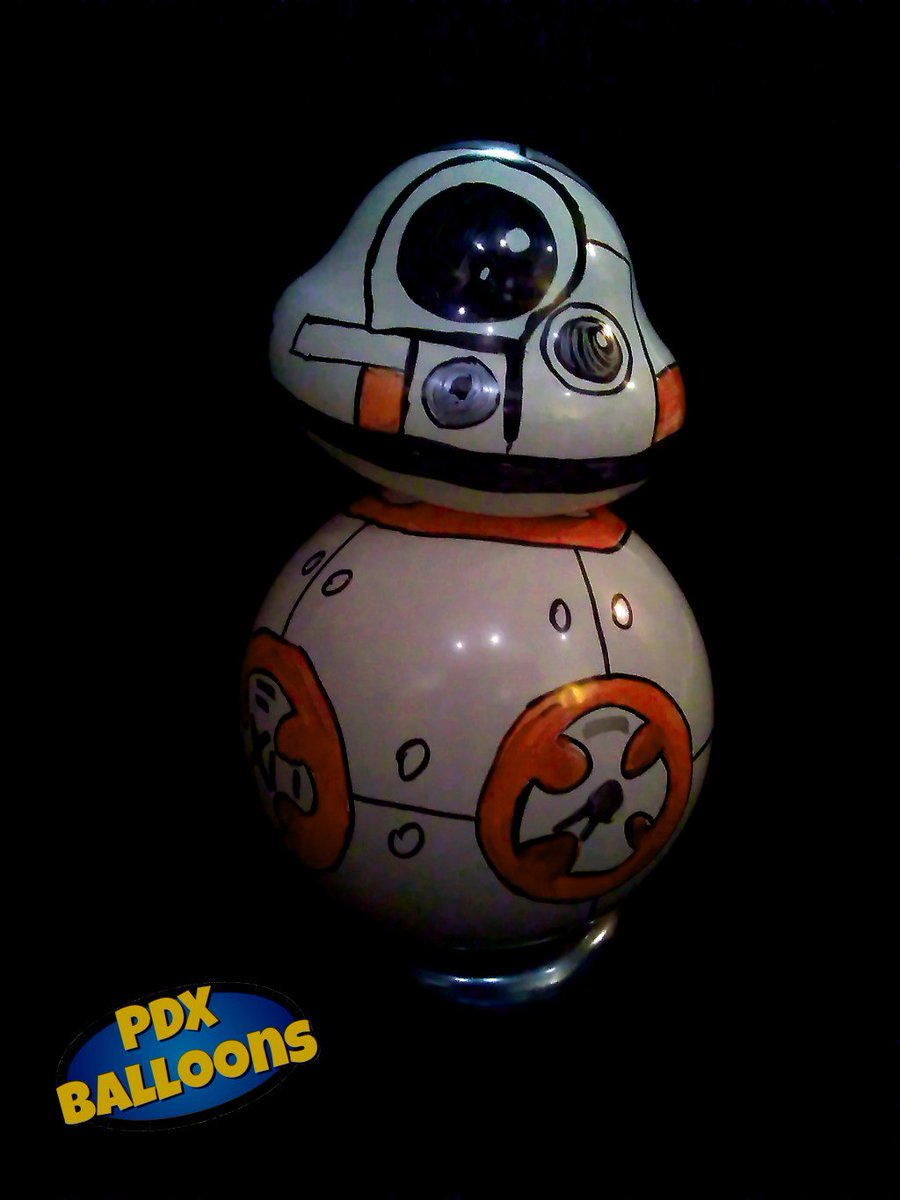 pdxballoons's tweet photo. Star Wars VII! https://t.co/2KKmMo2sMb https://t.co/VKnw9IuViC