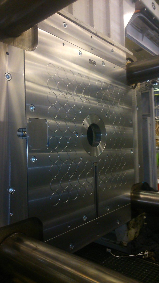 Les premiers systèmes magnétiques tecnomagnete arrivent chez MAEC à Cahors pour les fêtes de fin d année