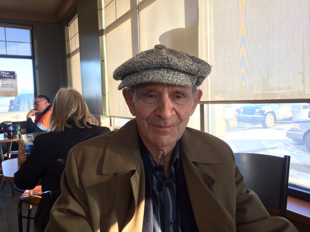 marymacarthur's tweet photo. Having lunch with Bernie and love his hat, bought in Newfoundland 20 years ago. #farmhat https://t.co/MDu6N06beD