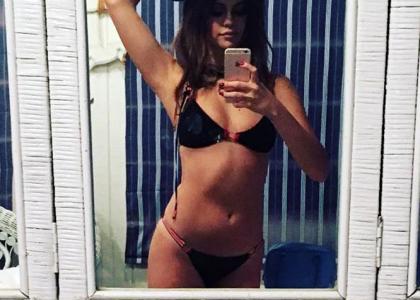 Basement Earn Red GossipCenter no Twitter: "Selena Gomez Steams Up Instagram with Bikini  Body!: https://t.co/oPThv3AhpQ https://t.co/Y6BTMaAChK" / Twitter