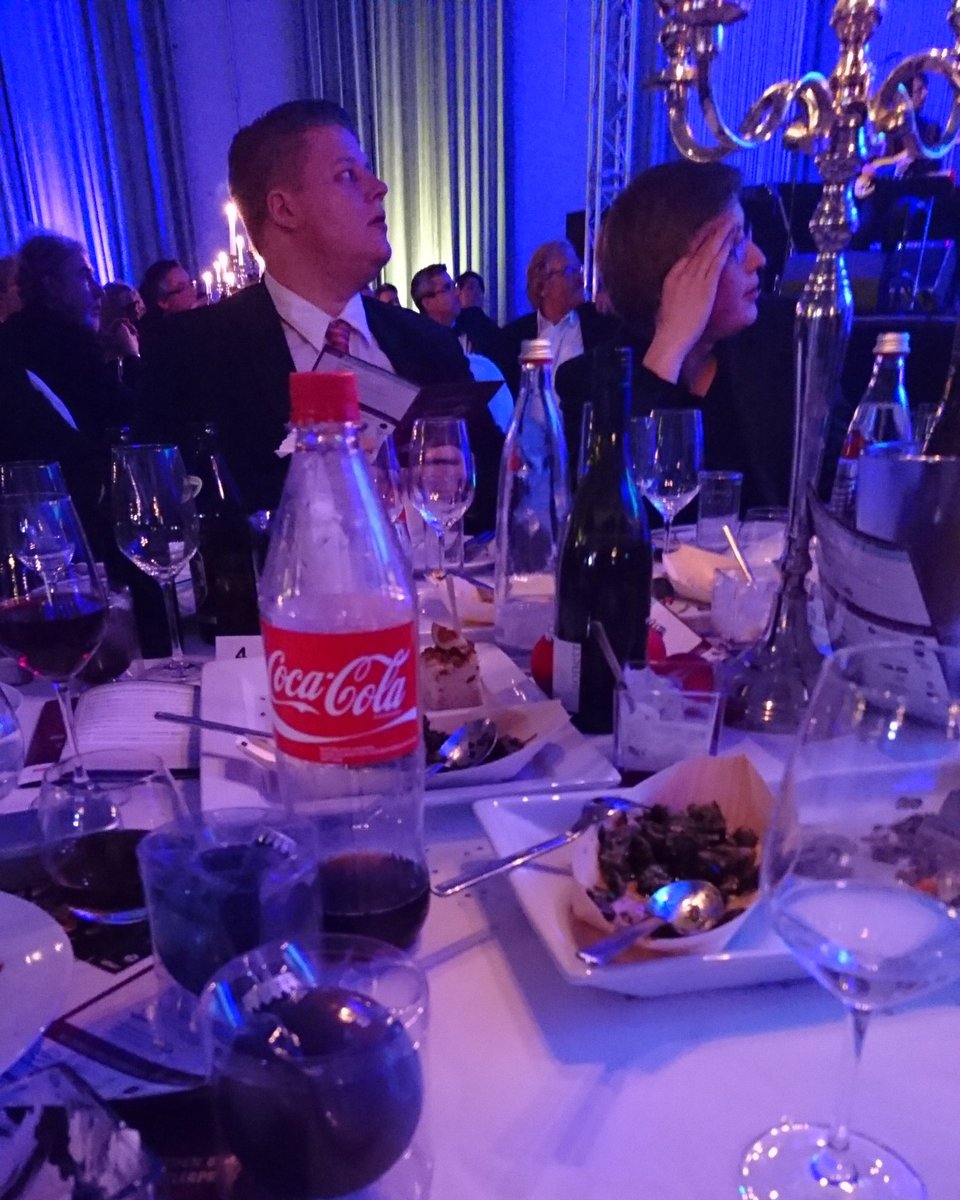 BorisL2077's tweet photo. Der @Br4mm3n hat das ganze Essen im Obelixstyle aufgegessen, nun habe ich Hunger #dep15 https://t.co/Xbr0ZOCGUR