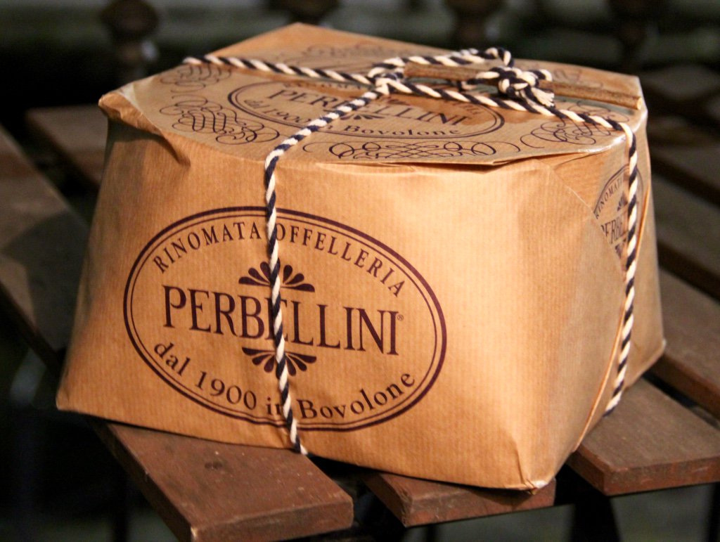 TheMAKTruck's tweet photo. Getting ready for Christmas with our most favorite panettone from Milan! #panettone #natale #christmas #merry #dolci https://t.co/3K3d58ES1u