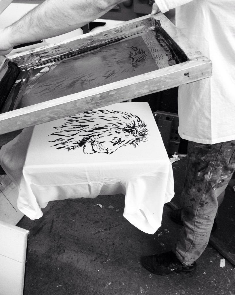 SaveALion's tweet photo. We ❤️ @lqqkstudio! See our #SaveALion shirt being hand-silk screened in Brooklyn #madeinnyfashion @madeinnyfashion https://t.co/XPWLyPcM2X