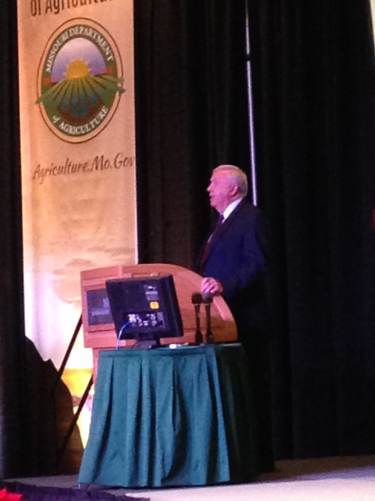 amick_matt's tweet photo. @MissouriCorn Pres. Morris Heitman talks importance of ethanol, exports to filling 2016 corn demand #MyFarmMyStory https://t.co/LoYt2cgmQw