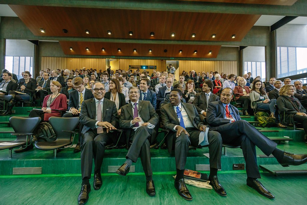 reachwater's tweet photo. Huge thanks to the Ministers from #Bangladesh, #Ethiopia and #Kenya for their support at Water Security 2015 #OXWS https://t.co/KbTa02htF2