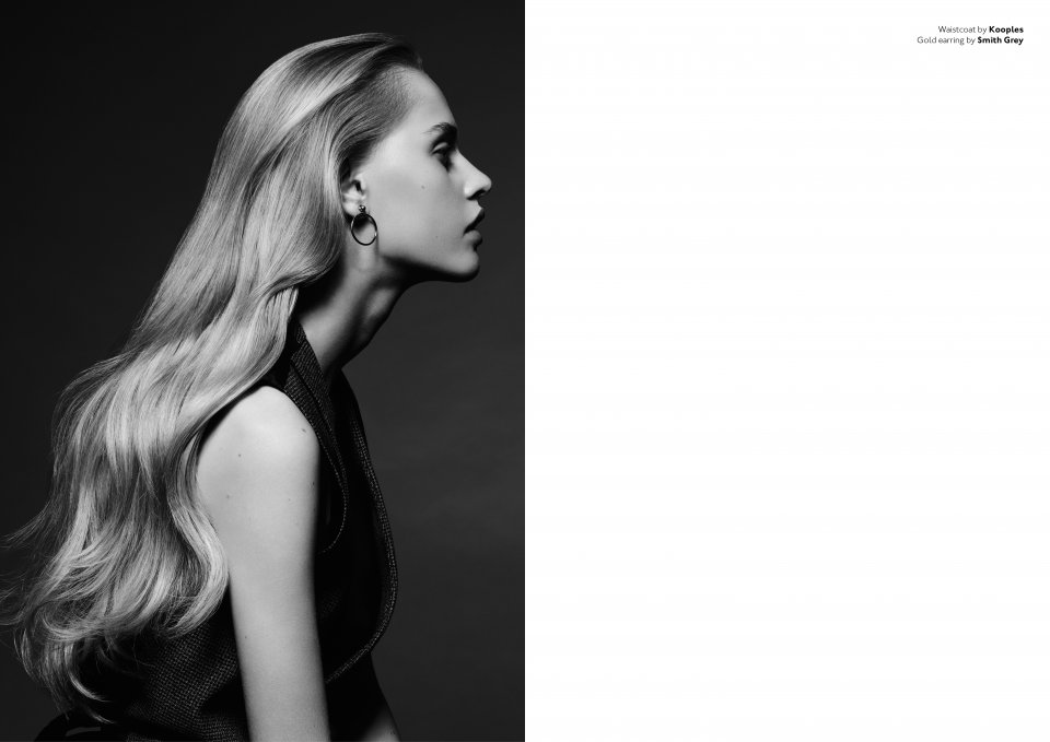 SmithGreyLondon's tweet image. Stunning editorial by @TWENTY6Magazine with our Circulium Earrings &amp;lt;3 #smithgrey #radiustales