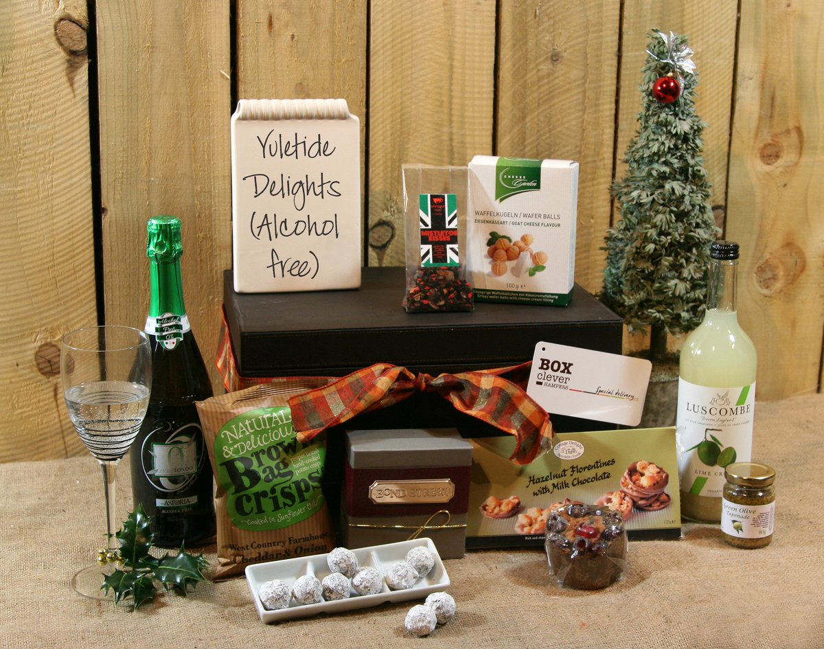 WaughBrowFarm's tweet photo. Some of our fabulous hamper gifts! Last Christmas orders by MIDNIGHT tonight! Quick quickity quick order now! https://t.co/04CVjmArK1