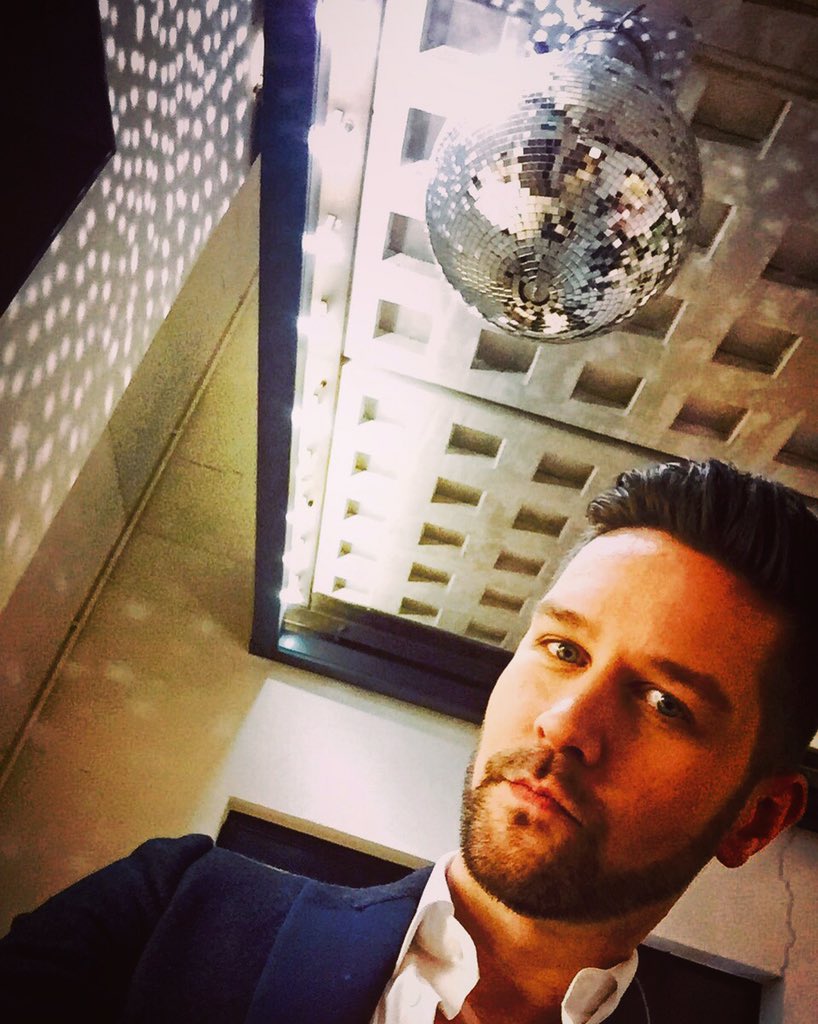AndrewKinlochan's tweet photo. Party ready! #officeparty #glitterball #tomorrowwillbearightoff https://t.co/P2K820TOts
