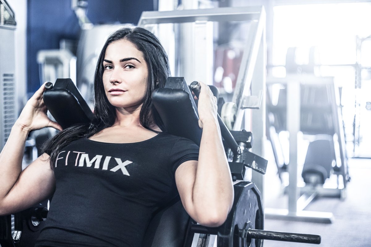 PsynapsisSnaps's tweet photo. @jamestindale &amp; @Misskthorne I shot a while ago for Fitmix / Musclemix https://t.co/rh1X2fflNk