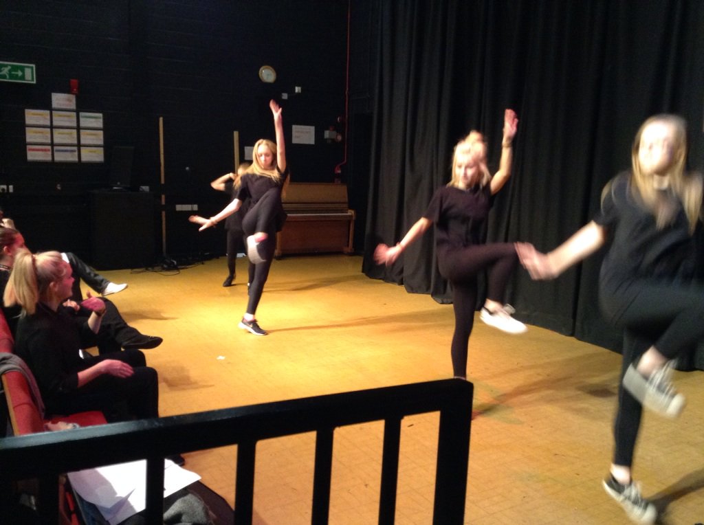 Final rehearsals for school show #Christmas #uaw #dance