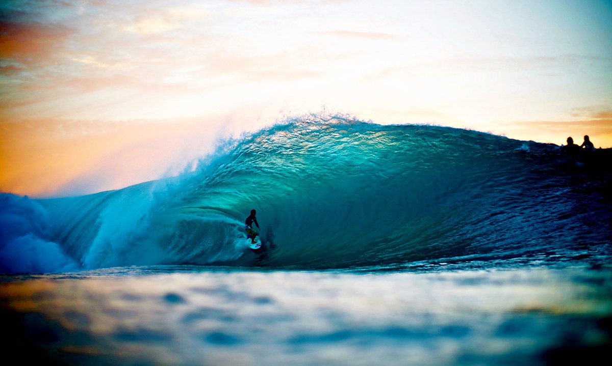 It all comes down to this... Watch the #BillabongPipeMasters TODAY @ 8am HST (10am PT 4pm BRST 5am AEDT)