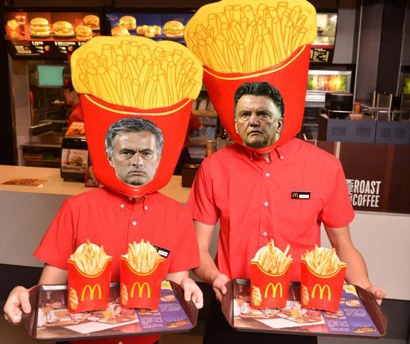 FCUpdate_nl's tweet photo. Haha! De toekomst van Louis van Gaal en José Mourinho? "Mijn papa werkt bij McDonald's." ;-) (via @ZwebackHD) https://t.co/9bx0wQNzoe