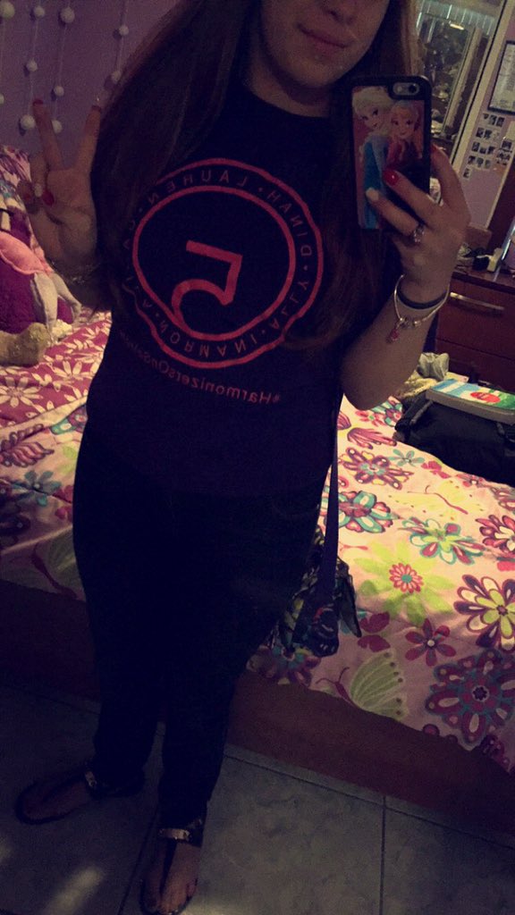 Kaityn110's tweet image. Repping @FifthHarmony en el dia de de san lazaro. With the awesome shirt @Saloote gave to me :)