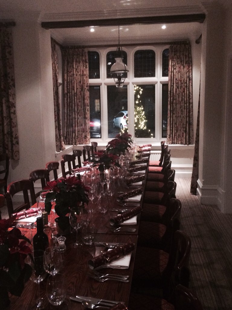 EmsKMoore's tweet photo. I love Xmas @WaddesdonManor, #fivearrowshotel https://t.co/YBH3ltcHzk