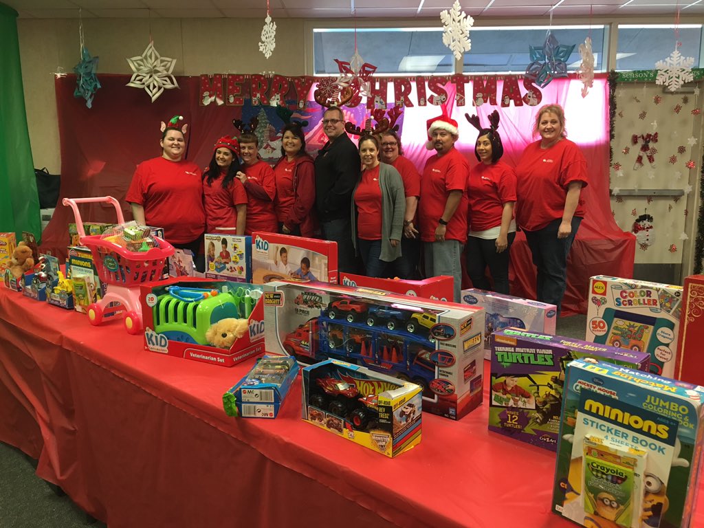 Our #CUSOCAL elves are ready to surprise a local elementary school with the surprise of their lives!