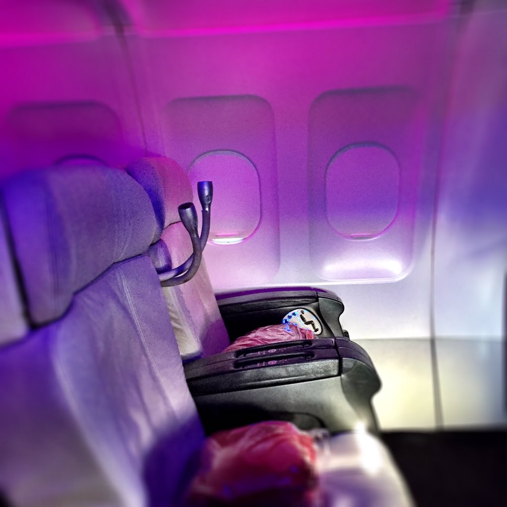 SpeicherGroup's tweet photo. There isn't anything better in the US. First class on @VirginAmerica #brand #firstclass #elevatesilver #service https://t.co/HqVaCXTOYG