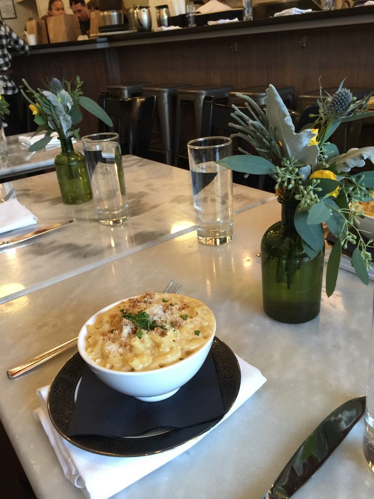XantheClay's tweet image. Hitting Long Island City with @foodsofQueens - mac n cheese at Sage General