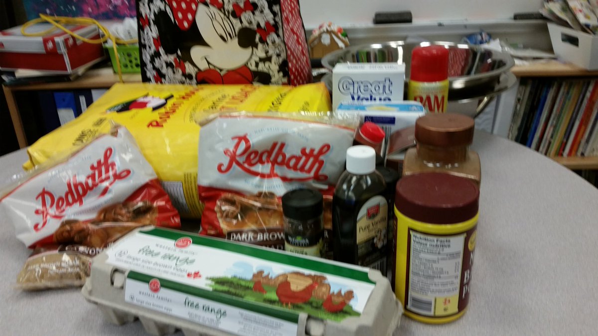 sarahk_couture's tweet photo. Guess what we're doing! #measurementmath #omnom #sd36learn #rm105learns https://t.co/avZfvwVgsG