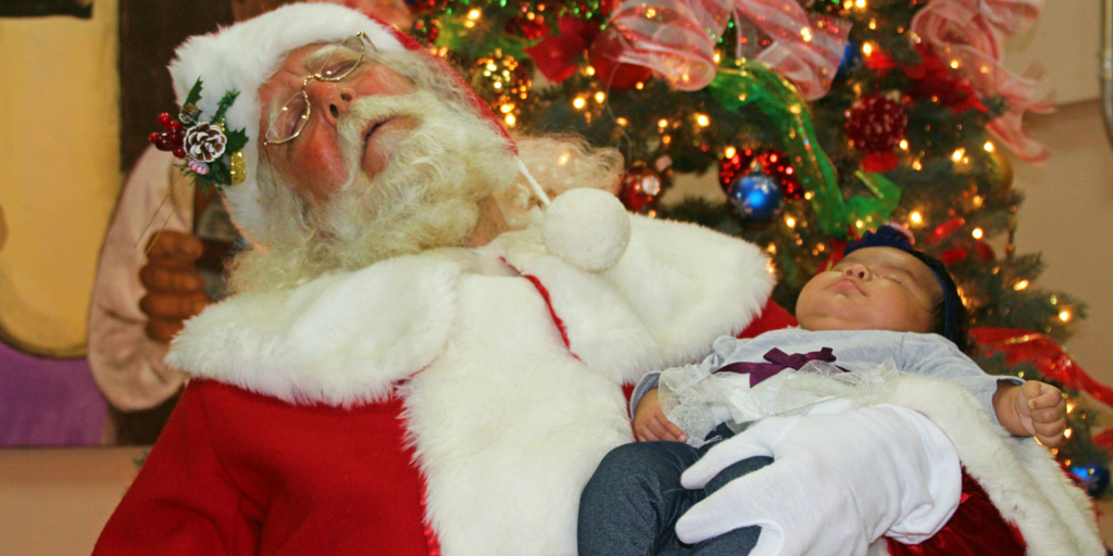 ElSolJupiter's tweet photo. Families met #Santa at our #ChildrensChristmas event! #jupiter #nonprofit #happyholidays #classicsanta https://t.co/kcrCdbRFOe