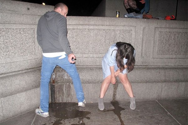 VICE's tweet image. What makes a neighborhood "hip"? bit.ly/1mqaOaj