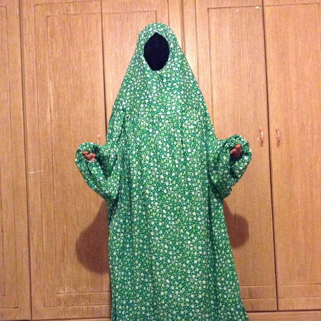 UmSaud123's tweet image. اخواني اخواتي ادعموني برتويت أخيط جلالات الصلاه ربي يسعد كل من يعيد تغريداتي ويشرح صدره بالايمان ويحقق كل أمنياته