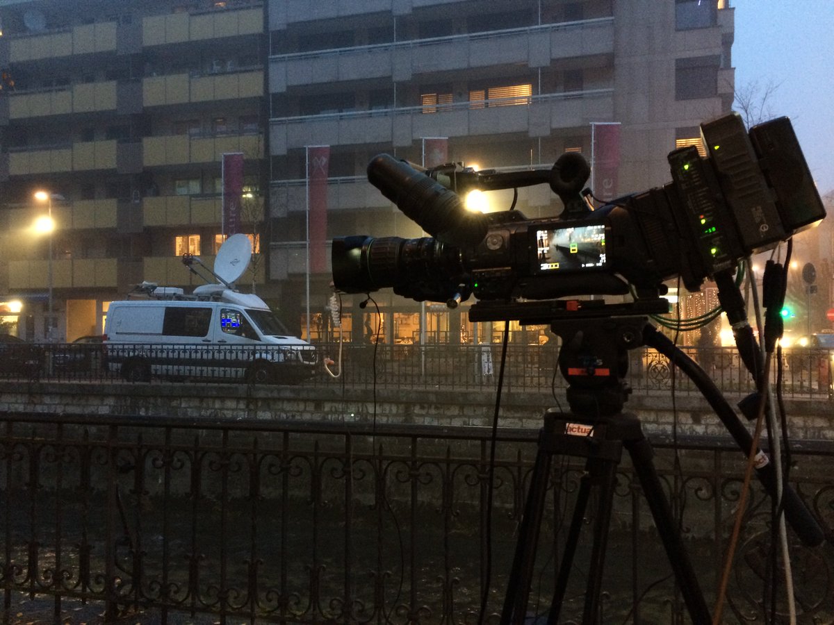 actuafilms's tweet photo. Yemen Talks for Arabic Channel in Bienne #YemenTalks #transmission #bienne https://t.co/fq14PMy2vm