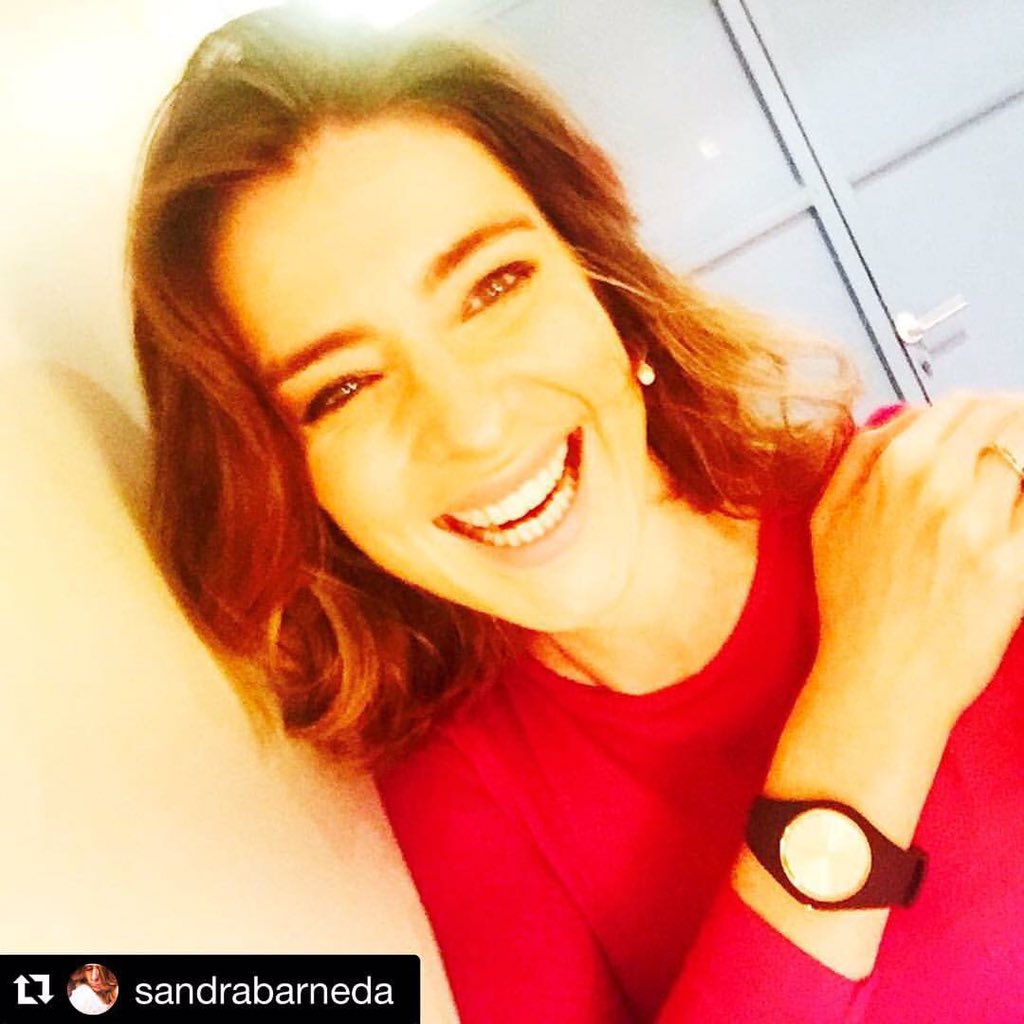 IceWatchFlagBcn's tweet photo. @IceWatchBrand @SandraBarneda #chic #smiling #happiness #glamour #trendy #luxury #icewatch #welovesandra #icestore https://t.co/m6kDSnM88G