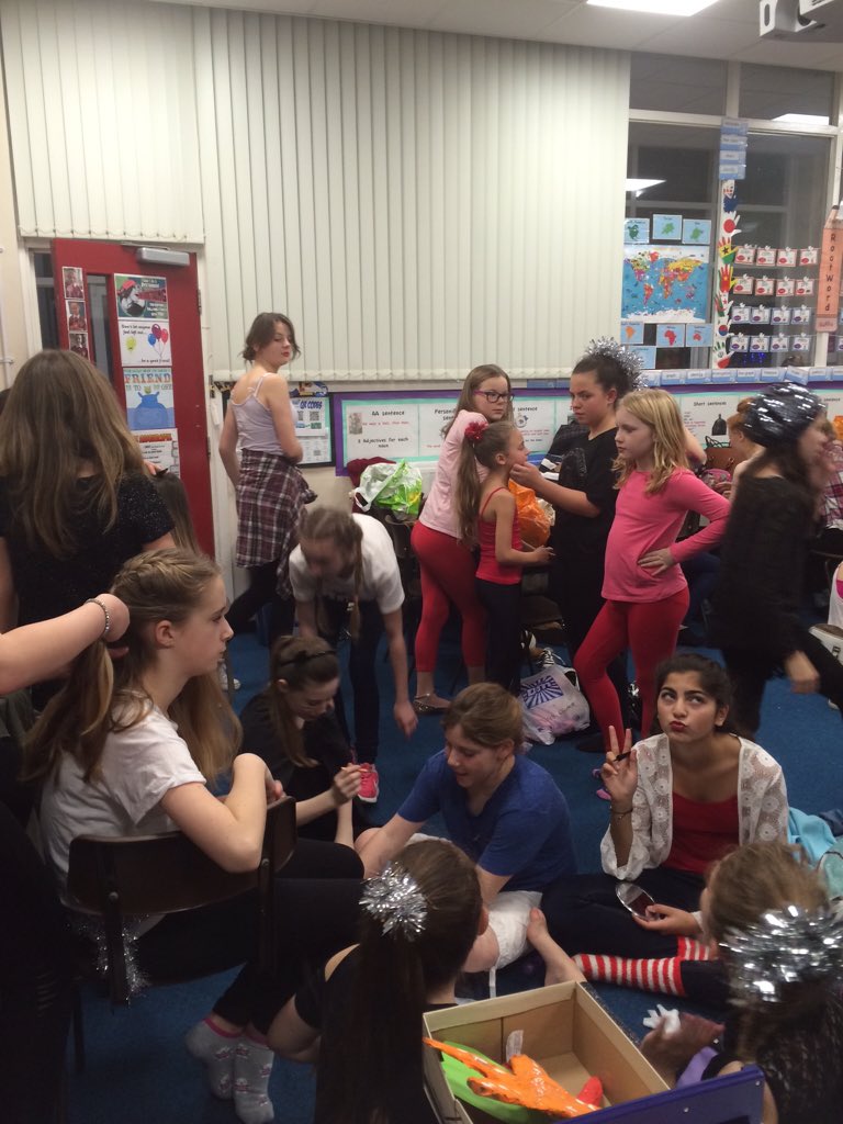 WellfieldMiddle's tweet photo. Backstage prepping for tonight's Panto #WMSTalent #makeupmayhem https://t.co/OQqc2xfsMd