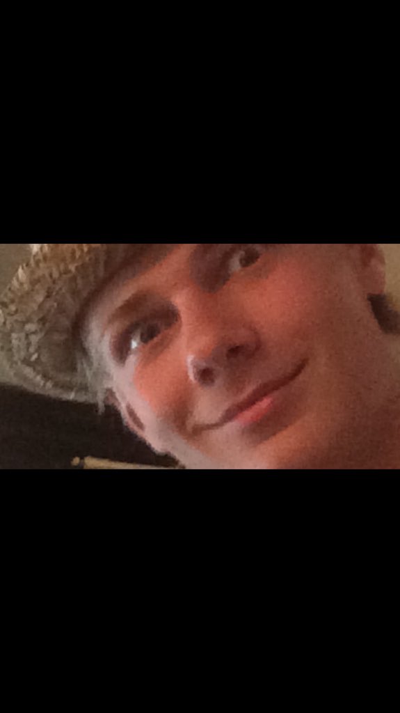 AxelATJ's tweet photo. Grattis bror ❤️❤️ @OSandahl https://t.co/lHH4mcB5zZ