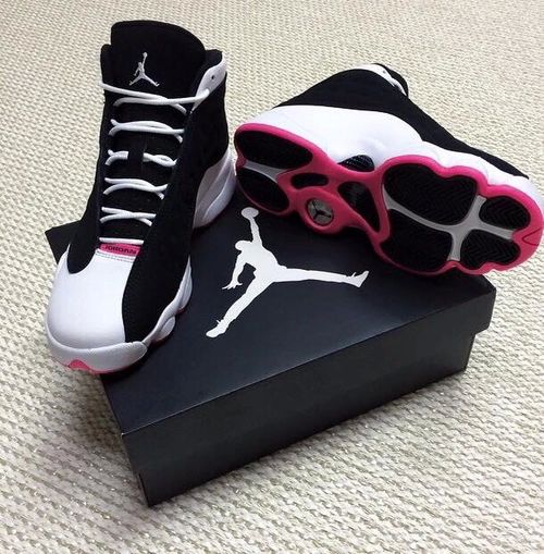 rymooo768889's tweet photo. #shoestorage #shoes_sport #stylish #Chicgirls #tumblr #models https://t.co/HvmZKrofmI