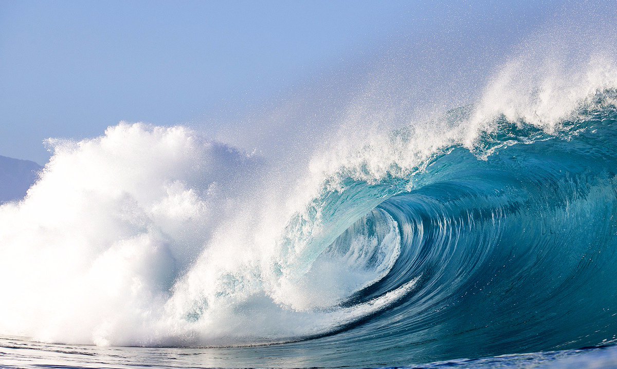 The 2015 #BillabongPipeMasters starts at 8am HST (10am PT, 4pm BRST, 5am AEDT, 6pm GMT) bit.ly/LIVEPipe
