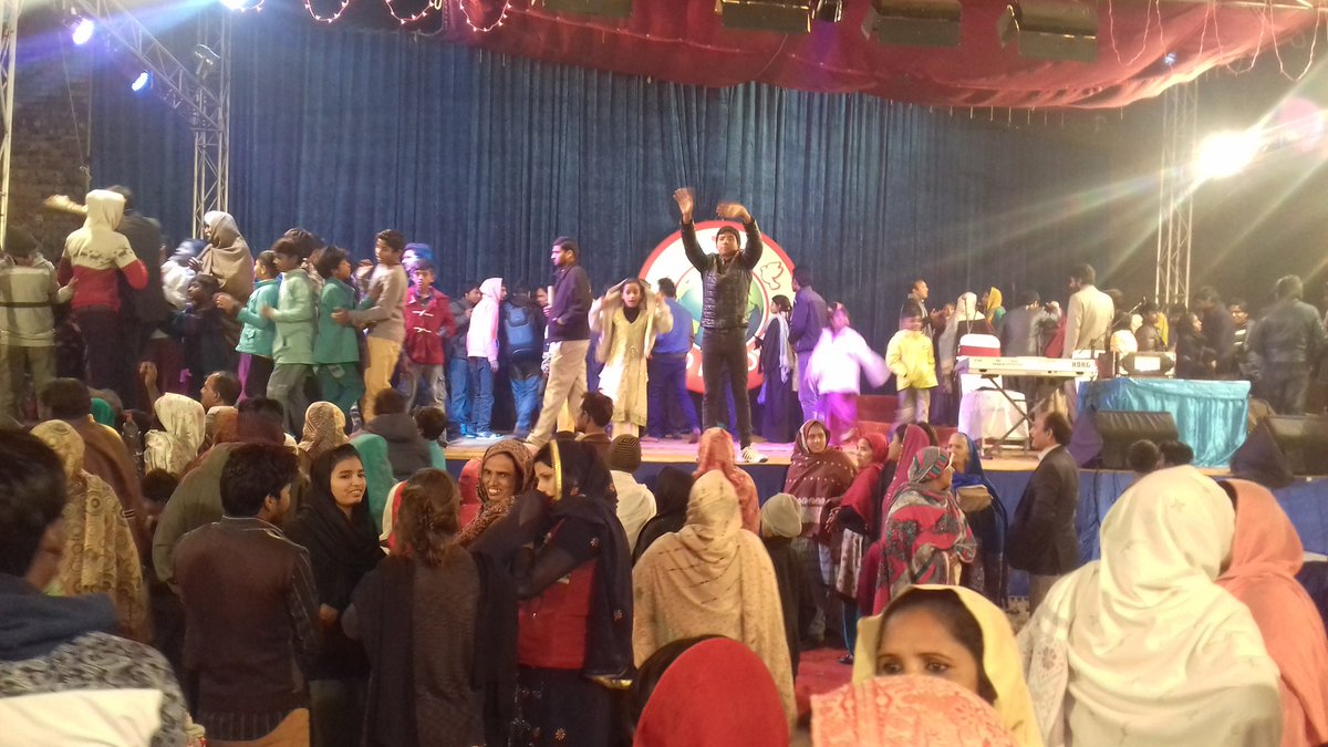 eash_g's tweet image. 