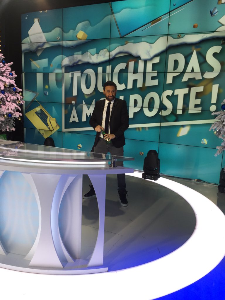 Mdelormeau's tweet photo. C'est partiiii #tpmp https://t.co/D4uAkV1vtI