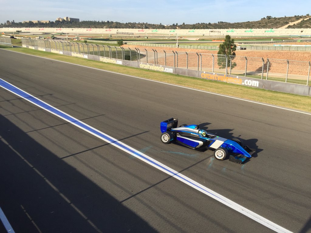 MickGomme's tweet photo. Great 4day test with Eugene Denyssen at Valencia @RockOilNews @sptools_uk @MadDogLemonade https://t.co/3SCUHMoR0z