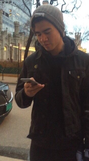 calumshappy's tweet photo. Calum calling an uber 🙄 https://t.co/FKb0WCVFlR