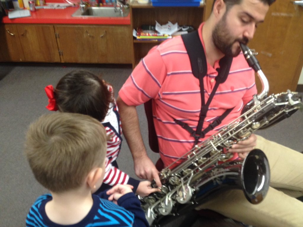 MooreKinder1981's tweet photo. Great experience for #kindergarten #musician visit! #oobschools https://t.co/CA00dahKgK