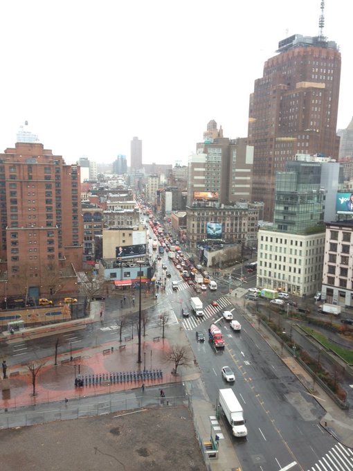 В пизду все, завтра лечу в Майами. https://t.co/HyqoJmjWd1