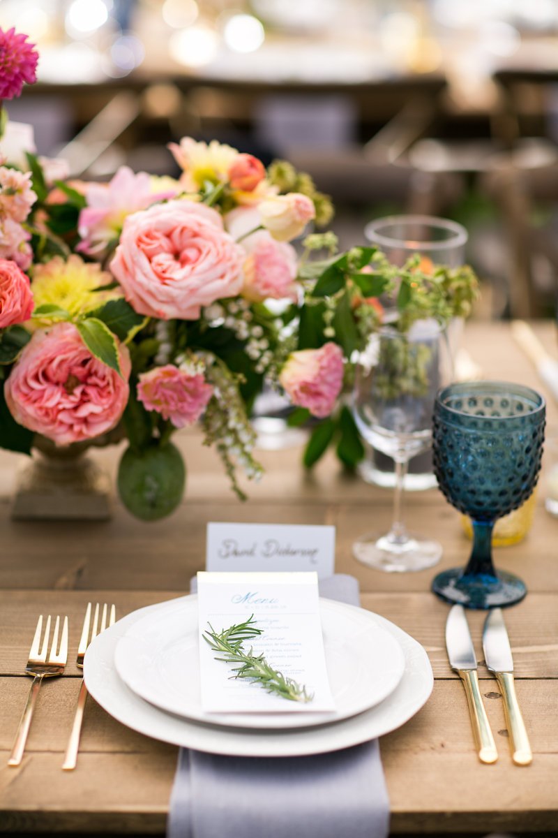 goldleafevent's tweet photo. Love our feature in @bridalguidemag on Pantone's 2016 Colors of the Year in Your #Wedding! https://t.co/tZFwOFEQIc https://t.co/qQqfXBMCIf