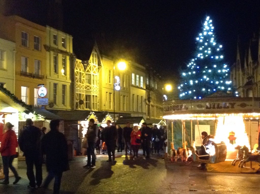 Lovely atmosphere at the Oxford Christmas market this evening. The brass band sounded gorgeous!