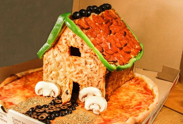 peeweeherman's tweet image. I'm moving IN!! 

peewee.com/2015/12/17/mov…

I mean c'mon...it's a #PIZZAHOUSE!!