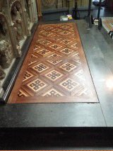 restaureren baseliek

foto 1: aankomst
foto 2: bijmaken van de vloer
foto 3: geschuurde vloer
foto 4: eindresultaat