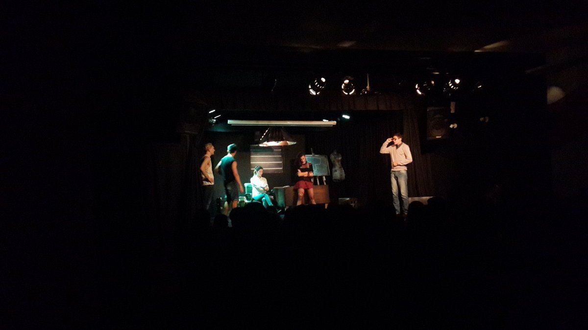 descuidistas's tweet photo. AHORA EN EL @TPortenio la última función de DESCUIDISTAS!! https://t.co/6zgceBV9fP
