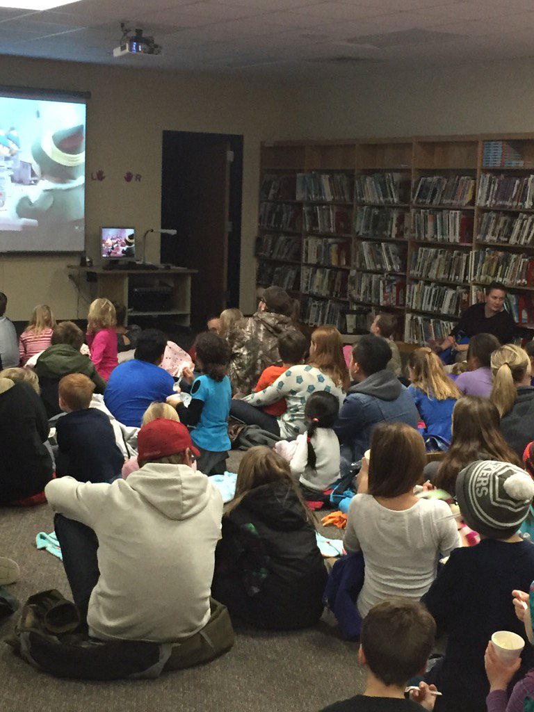KimK_ECASD's tweet photo. Family Movie Night at Putnam Heights. https://t.co/kT4b1xOb1X