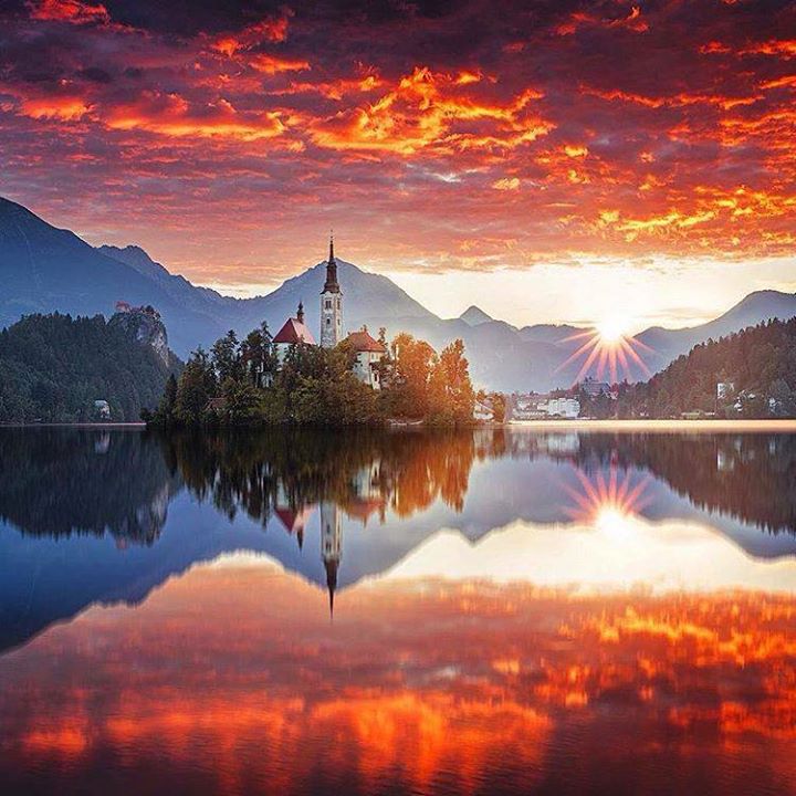 fiforlifmax's tweet photo. Selamat pagi.. Tetap semangat menjelang weekend ya. Semoga apa pun yang kamu kerjakan, berhasil. https://t.co/nX5rPN2VUq