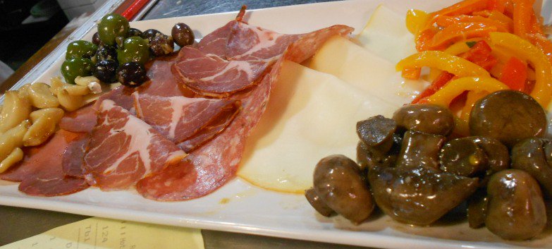 IL Bistro tweet media