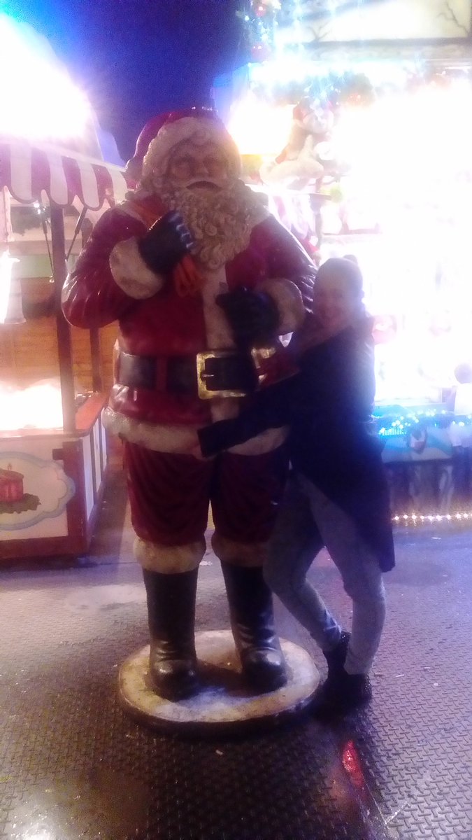 69_abby's tweet photo. @TheGlossProject santa I know him https://t.co/OFKHlWoJh9
