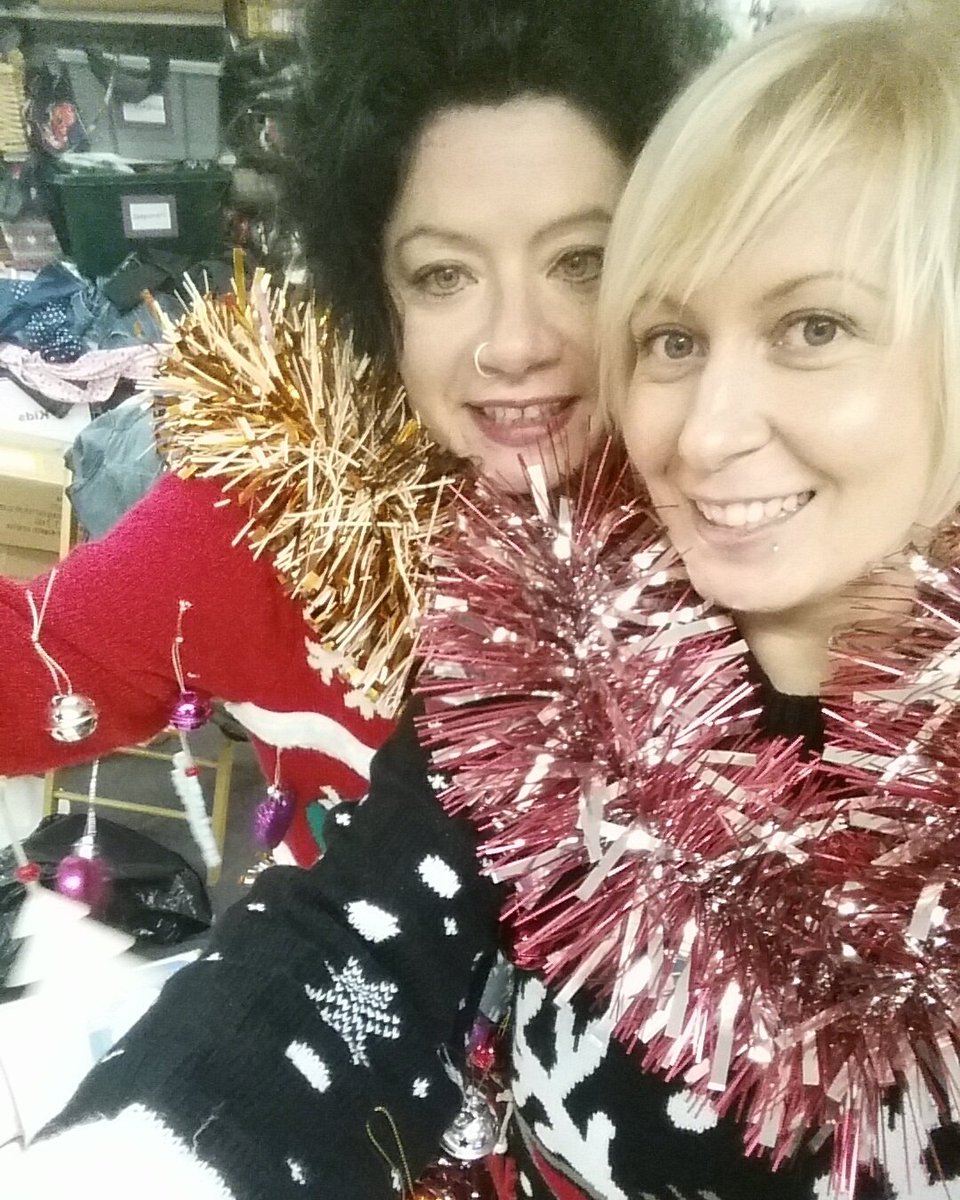 BE_Ateam's tweet photo. #ChristmasJumper meal with the @area22CRUK crew today. #Fun #ChristmasMeal #ShopManagers #Giggles #Team 🎅🎄🎁 https://t.co/CkMTU4P3zT