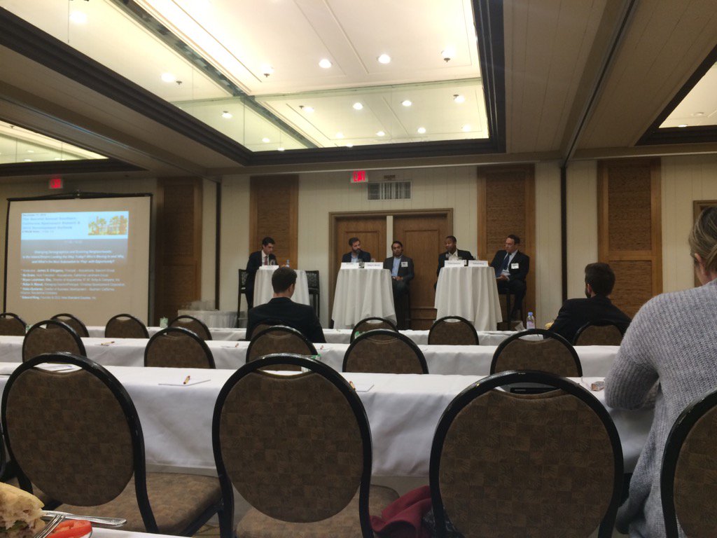 theaacsc's tweet photo. Fascinating panel on changing demographics by @AllianceLiving @RWSelby #bascomgroup #californialandmarkgroup https://t.co/sk2UN0CAnn
