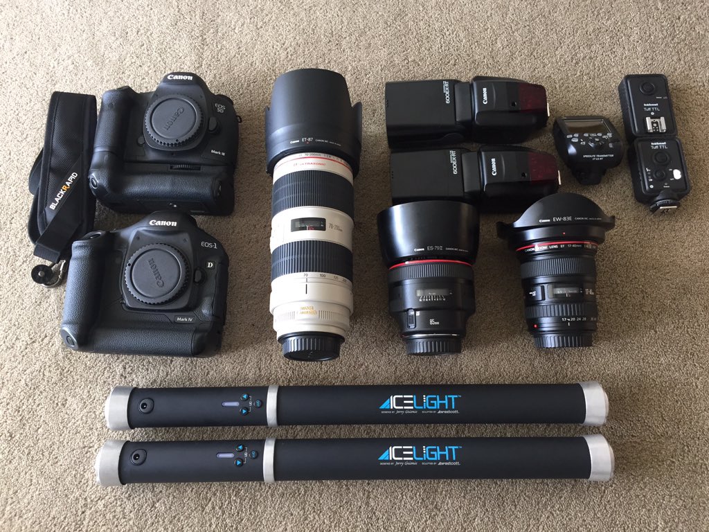 fotoguyry's tweet photo. Weapons of choice for weddings . #canon #Westcott #icelightled #icelight #5d3 #1dmk4 #speedlite https://t.co/pxftf8xjTb